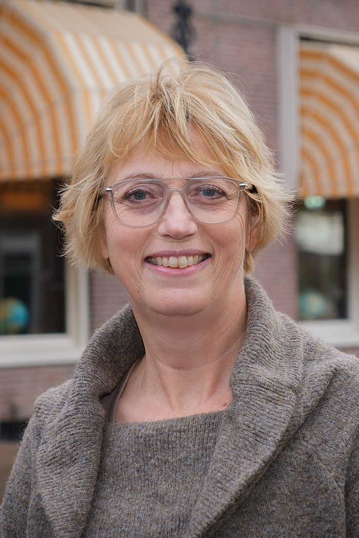 R. (Renee) van Pamelen